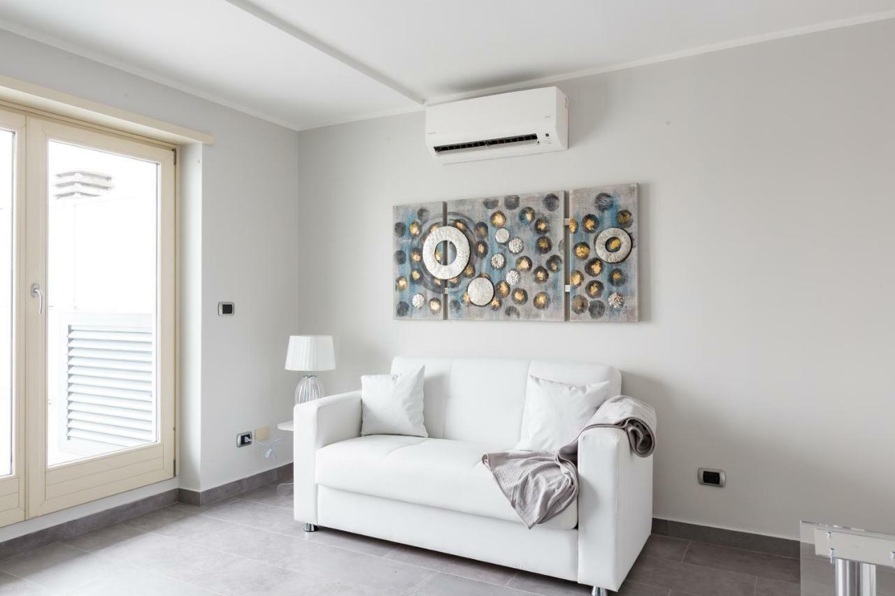 Penthouse 41 In Trastevere With Big Terrace Appartement Rome