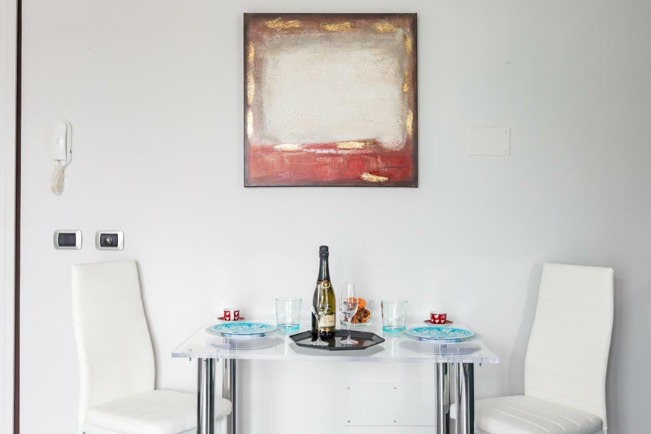 Penthouse 41 In Trastevere With Big Terrace Appartement *